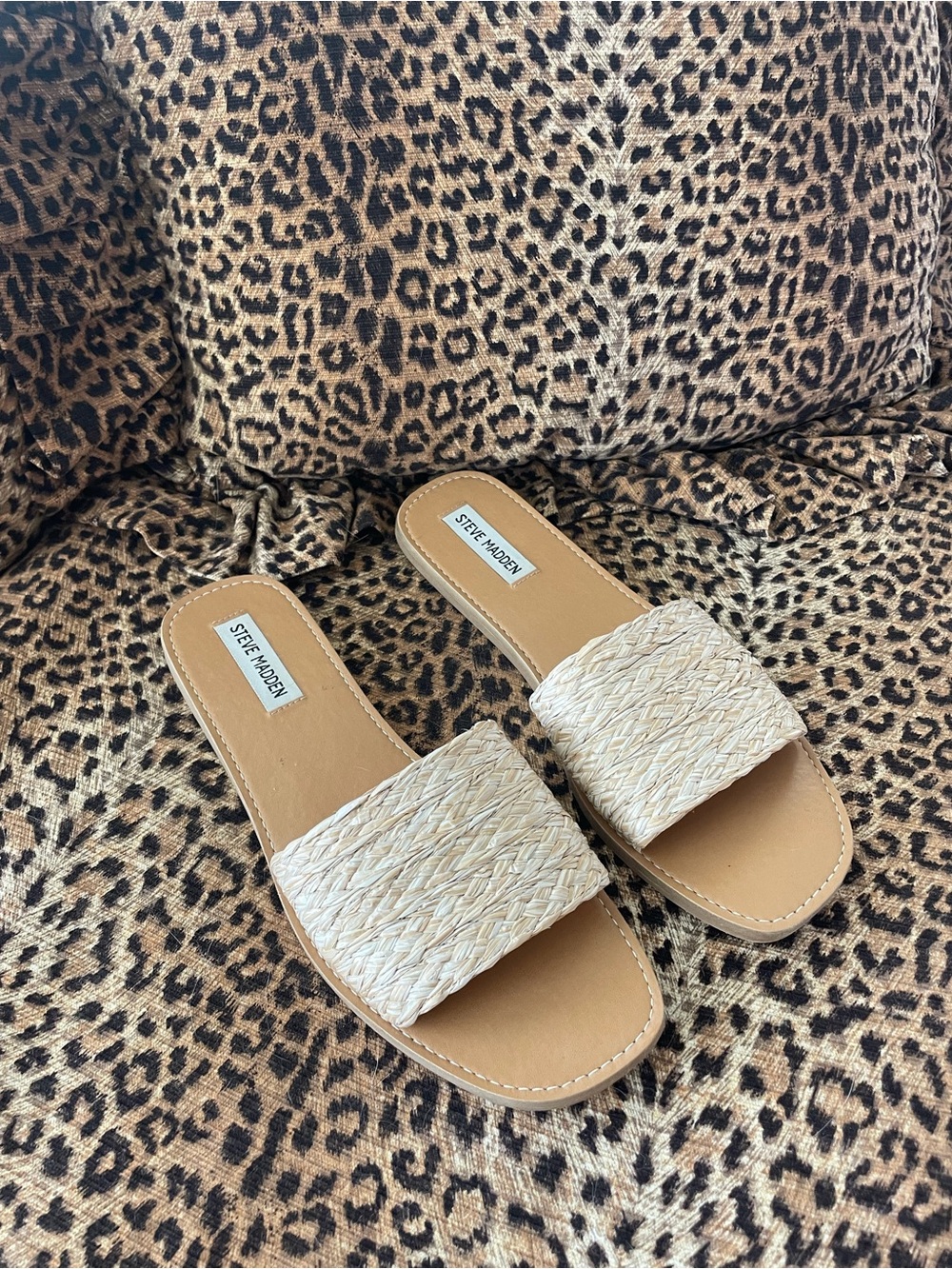 Steve Madden Natural Woven Slides